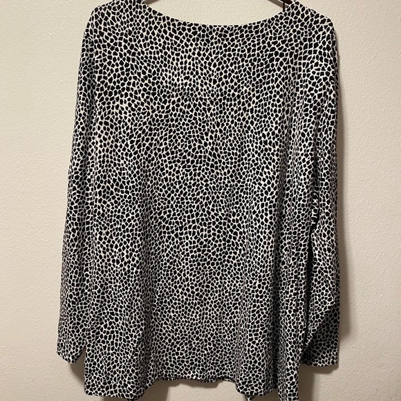 Ruby Rd Shirt Women’s Plus Size 3X LongSleeve Black White Color Pull Over - Picture 2 of 10